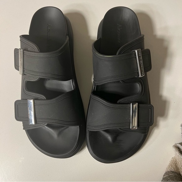 Alexander McQueen men\'s   Black Slide Sandals main image 9